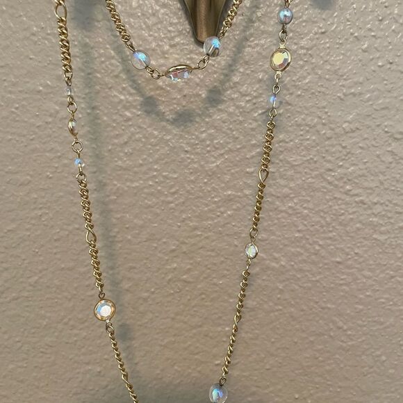 Kirks Folly Crystal Iridescent 36 inch Vintage Gold Tone Stunning Chain - Picture 3 of 16